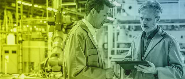 Zwei Auditoren bei der Arbeit