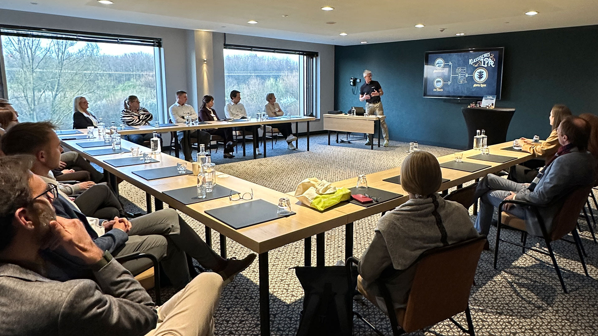 Thementisch zum Thema digitale Audits, im speziellen LPA mit der cluetec Audit Software